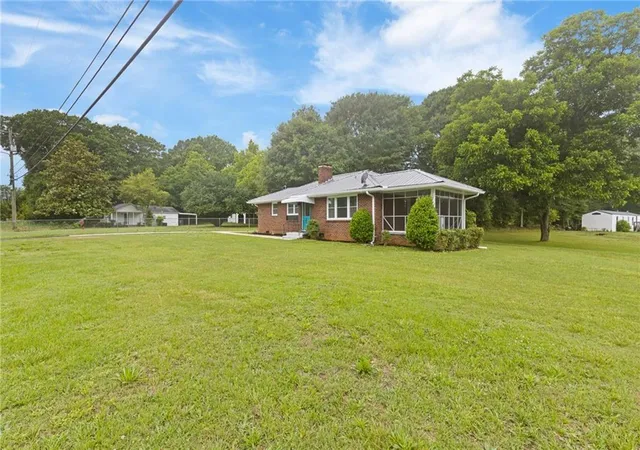 2nd image of 378 Hwy 81, Loganville, GA 30054 | MLS# 7777372