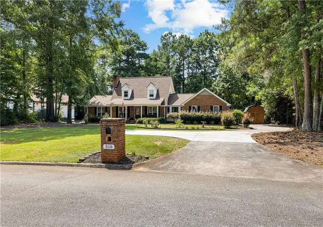 Homes for sale in Griffin, GA | 306 Ashford Pl, Griffin, GA 30224 | MLS# 7800088
