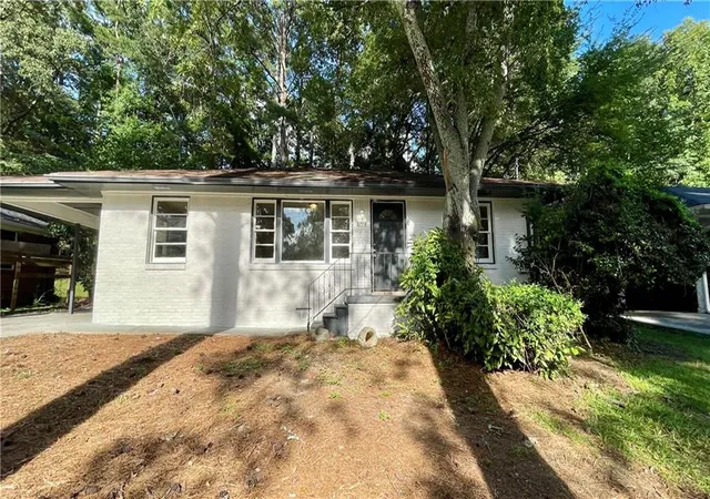 Homes for sale in Atlanta, GA | 2744 Fairlane Dr Se, Atlanta, GA 30354 | MLS# 7801428