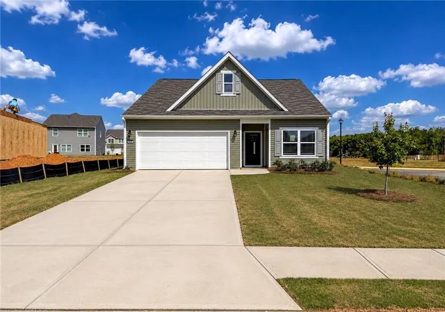 Homes for sale in Rockmart, GA | 400 Bluegrass Ln, Rockmart, GA 30153 | MLS# 7796559