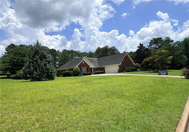 4th image of 4090 Forest View Dr Se, Conyers, GA 30094 | MLS# 7813308