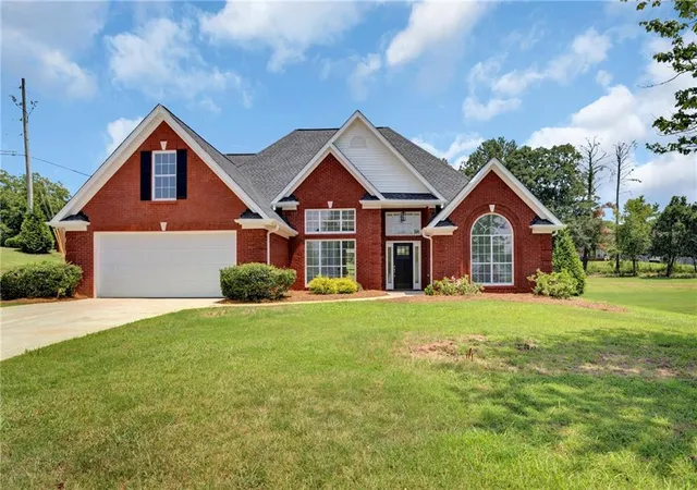 1st image of 150 Glynnshire Ct, Covington, GA 30016 | MLS# 7815120