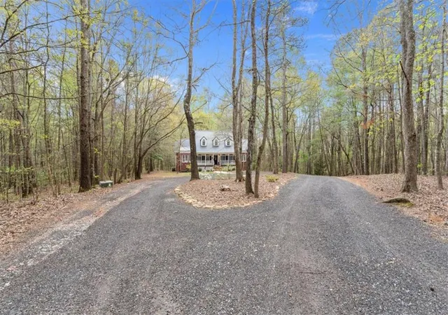 Homes for sale in Roopville, GA | 301 Hwy 5 East, Roopville, GA 30170 | MLS# 7748738