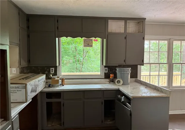 Photo 4 of Sale Pending at 203 Oglesby Brg Rd, Conyers, GA 30094 | MLS# 7810568 | Listing updated on 2026-09-22