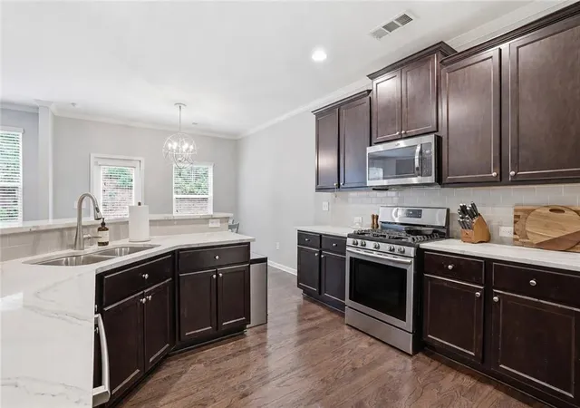 3rd image of 6125 Boulder Gate Wy, Cumming, GA 30028 | MLS# 7799821