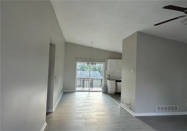Homes for sale in Cumming, GA | 2120 Pinetree Dr, Cumming, GA 30041 | MLS# 7787092