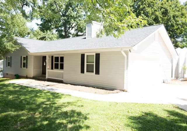 Photo 2 of Single family home for sale at 5417 Raintree Tr, Oakwood, GA 30566 | MLS# 7818765 | Listing updated on 2026-09-01
