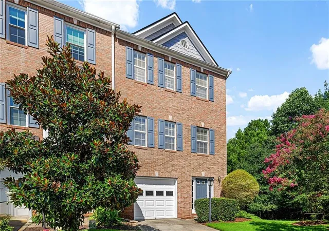 Photo 2 of Townhouse for sale at 2209 Ml Garden Pl, Buford, GA 30519 | MLS# 7824688 | Listing updated on 2026-09-18