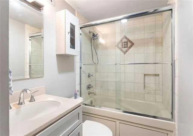 2nd image of 620 Peachtree NE, Atlanta, GA 30308