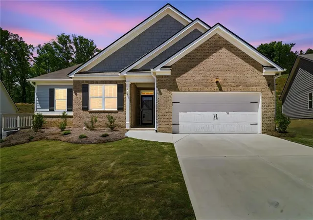 2nd image of 487 Majestic Oak Cir, Dallas, GA 30132 | MLS# 7753857