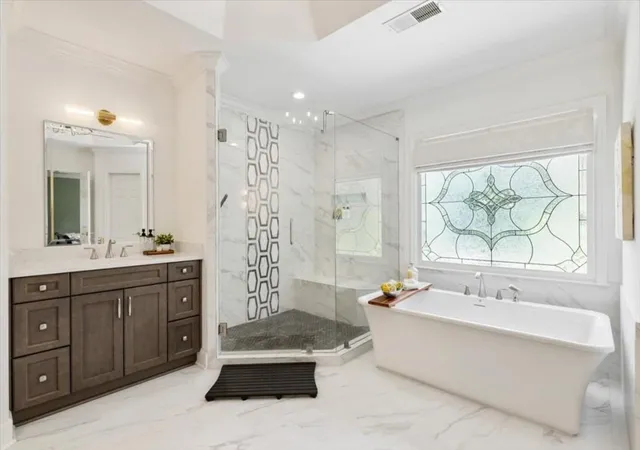 Photo 3 of Single family home for sale at 555 Treyburn View, Alpharetta, GA 30004 | MLS# 7819974 | Listing updated on 2026-09-15