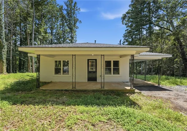 Photo 1 of Single family home for sale at 2952 Cavender Crk Rd, Dahlonega, GA 30533 | MLS# 7821383 | Listing updated on 2026-09-04