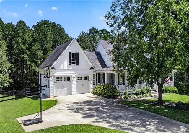 Photo 2 of Sale Pending at 545 Hampton Farms Trl, Jasper, GA 30143 | MLS# 7821447 | Listing updated on 2026-08-29