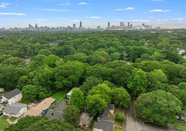 13th image of 1318 Eason St Nw, Atlanta, GA 30314 | MLS# 7786129