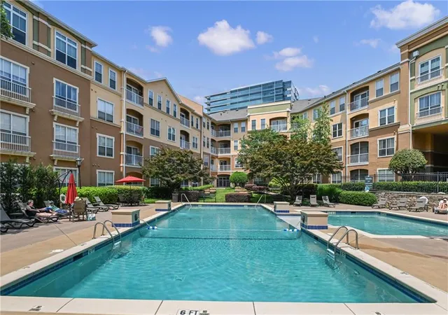 Condo for sale at 10 Perimeter Summit Blvd NE #3311, Brookhaven, GA 30319 | MLS# 7786872