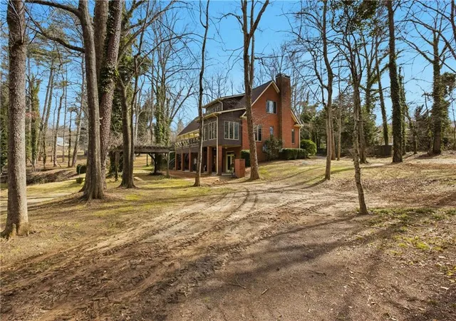 Photo 3 of Single family home for sale at 151 Ivy St, Demorest, GA 30535 | MLS# 7774514 | Listing updated on 2026-10-07