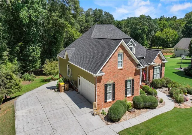 3rd image of 100 Cole Pt, Hoschton, GA 30548 | MLS# 7824143