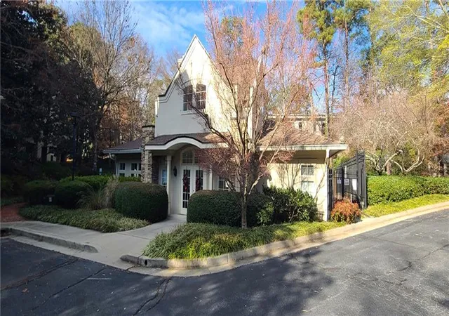 Homes for sale in Atlanta, GA | 3047 Lenox Rd #2107, Atlanta, GA 30324 | MLS# 7798289