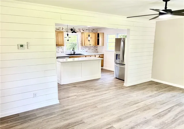 Photo 4 of Single family home for sale at 126 Wendy Hl Rd SE, Calhoun, GA 30701 | MLS# 7814921 | Listing updated on 2026-09-14