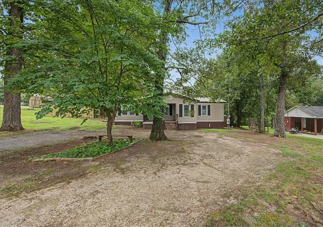 Photo 2 of Sale Pending at 130 Rolling Acres 1st St, Calhoun, GA 30701 | MLS# 7793151 | Listing updated on 2026-08-31