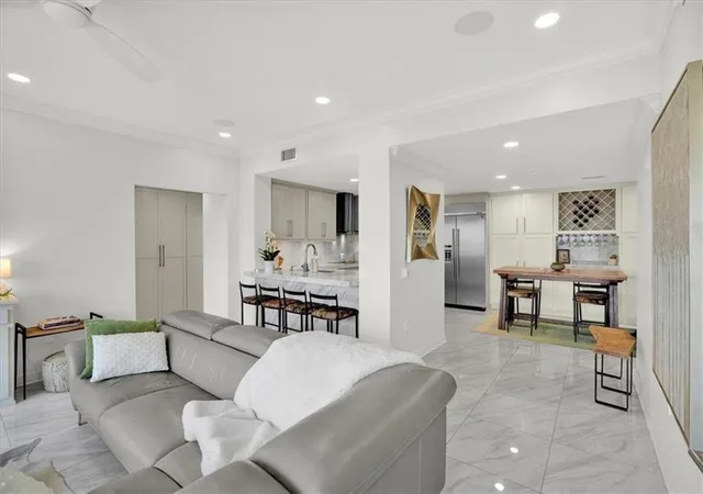 Photo 2 of Condo for sale at 195 14th Street NE #2806, Atlanta, GA 30309 | MLS# 7720086 | Listing updated on 2026-09-17