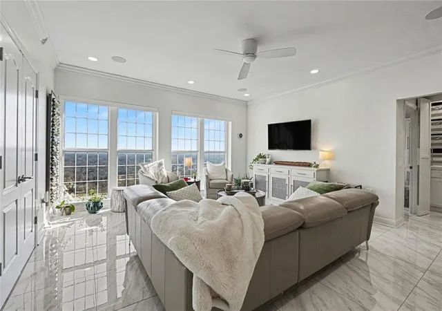 Photo 4 of Condo for sale at 195 14th Street NE #2806, Atlanta, GA 30309 | MLS# 7720086 | Listing updated on 2026-09-17