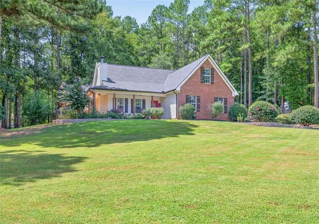 Photo 1 of Sale Pending at 1041 Matthews Way, Mcdonough, GA 30252 | MLS# 7824445 | Listing updated on 2026-08-31