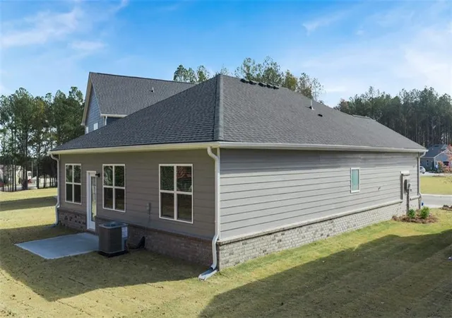 2nd image of 300 Bristol Blvd, Winder, GA 30680 | MLS# 7817169