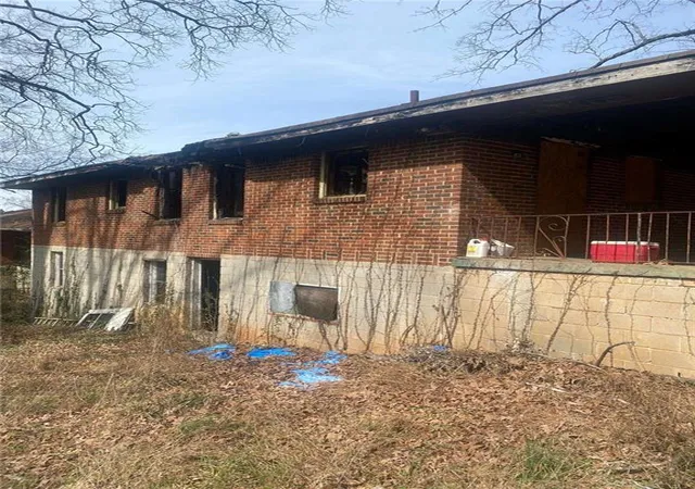 Photo 3 of Single family home for sale at 1650 Flintwood Dr, Atlanta, GA 30316 | MLS# 7822637 | Listing updated on 2026-08-18