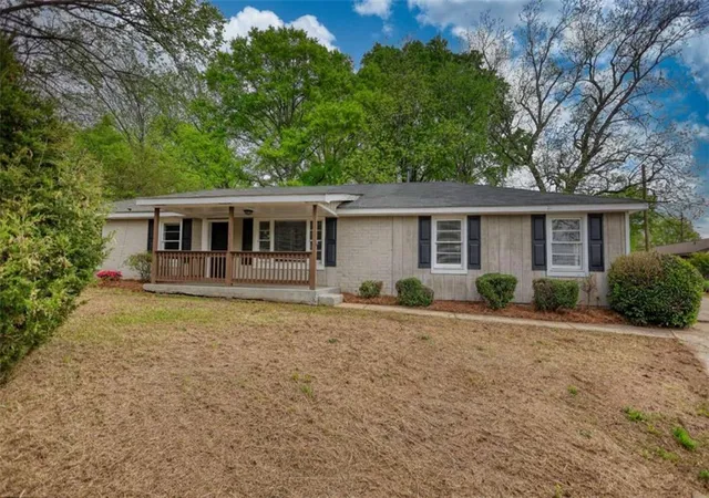2nd image of 180 Capitol Ave, Winder, GA 30680 | MLS# 7800937