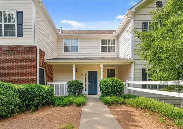 Homes for sale in Smyrna, GA | 210 Spring Heights Ln Se #2, Smyrna, GA 30080 | MLS# 7797966