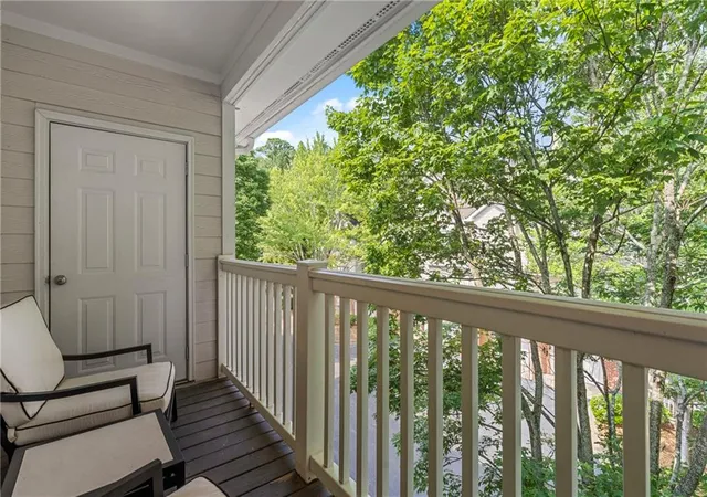 Homes for sale in Smyrna, GA | 210 Spring Heights Ln Se #2, Smyrna, GA 30080 | MLS# 7797966