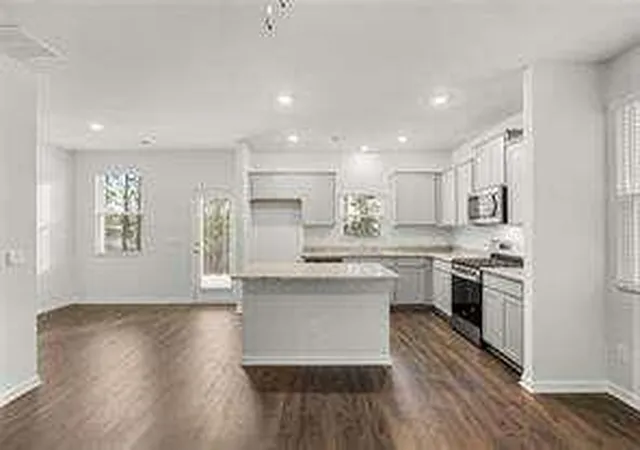 Photo 3 of Single family home for sale at 11969 Aukerman Way, Hampton, GA 30228 | MLS# 7752894 | Listing updated on 2026-09-11