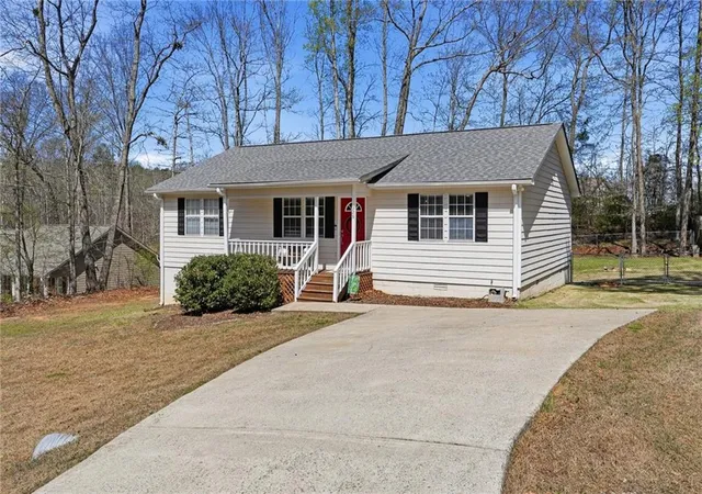 Homes for sale in Commerce, GA | 328 Highland Est, Commerce, GA 30529 | MLS# 7783334