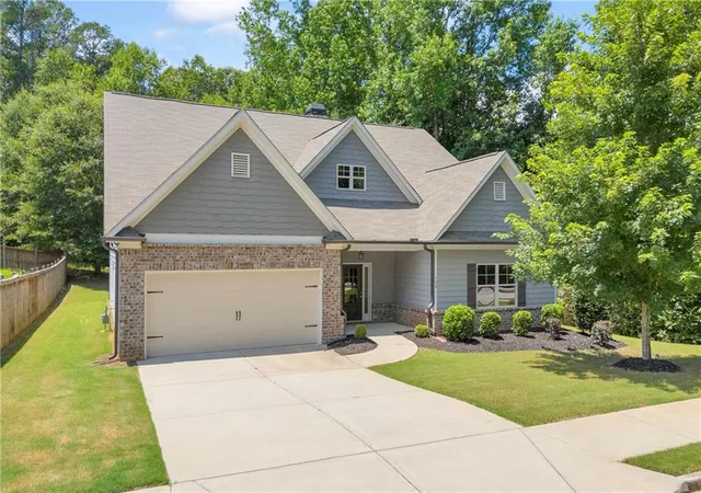 Photo 1 of Single family home for sale at 120 Morris Crk Dr, Hoschton, GA 30548 | MLS# 7803113 | Listing updated on 2026-10-08