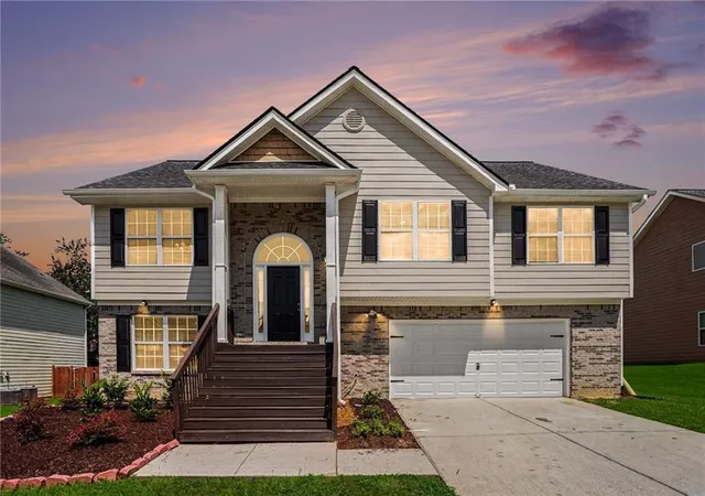 Photo 2 of Single family home for sale at 1131 Rose Ter Cir, Loganville, GA 30052 | MLS# 7824986 | Listing updated on 2026-09-18
