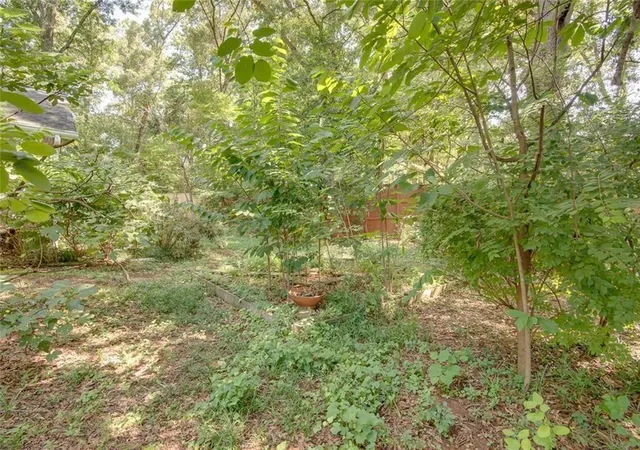 32nd image of 453 N Pineview Ct, Decatur, GA 30030 | MLS# 7809011