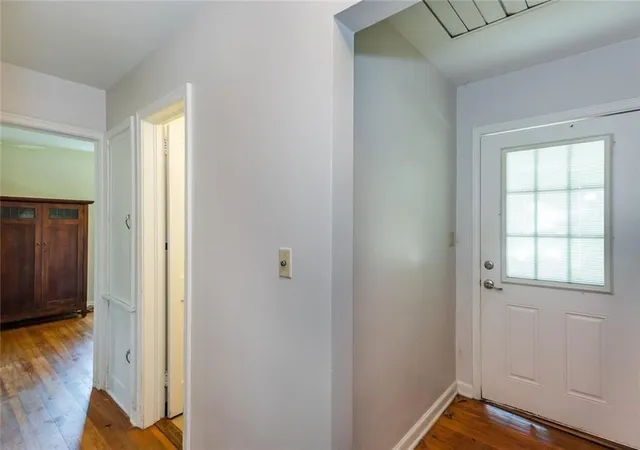 4th image of 453 N Pineview Ct, Decatur, GA 30030 | MLS# 7809011