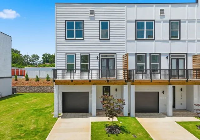 1st image of 1078 Glen Opal Dr, Decatur, GA 30032 | MLS# 7791064