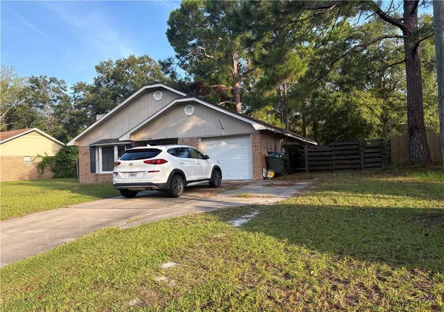 2nd image of 707 Timber Ridge Trl, Hinesville, GA 31313 | MLS# 7822432