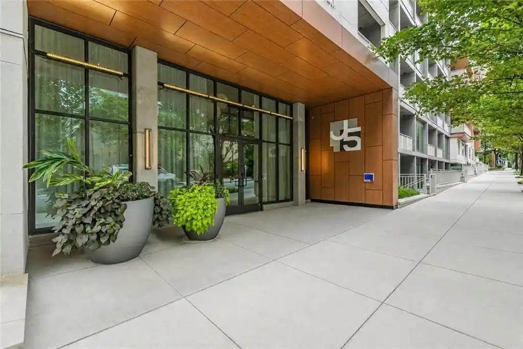 Listing Photo 1 - Condo for sale in 775 Juniper St Ne located at 775 Juniper St Ne, Atlanta, GA 30308 - Unit #328