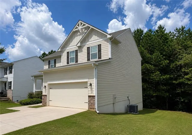 Photo 1 of Single family home for sale at 511 Shady Glen, Dallas, GA 30132 | MLS# 7821306 | Listing updated on 2026-09-08