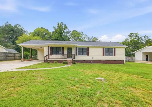 2nd image of 672 Reeceburg Rd, Silver Creek, GA 30173 | MLS# 7800587