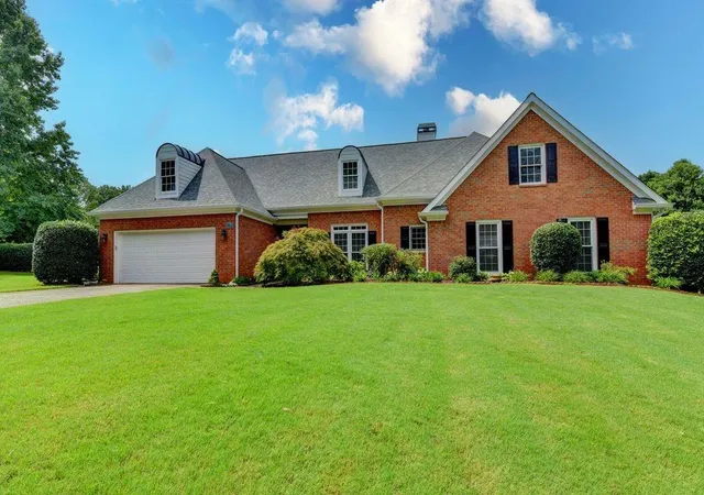 3rd image of 3430 Chartwell Ridge, Suwanee, GA 30024 | MLS# 7813353