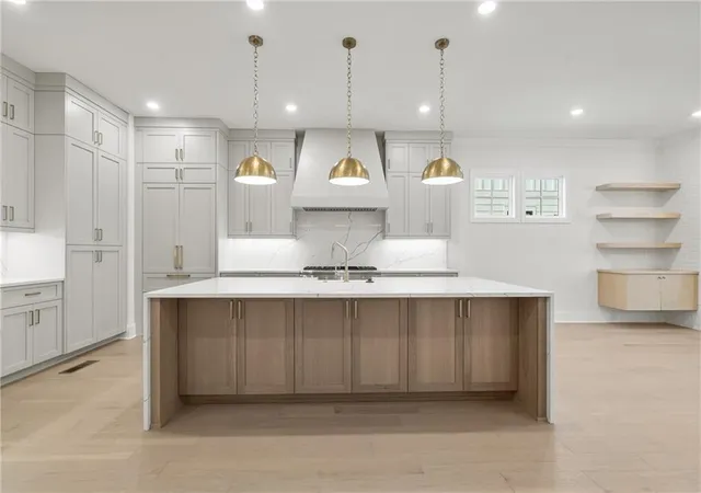 1st image of 5501 Bandolino Ln, Peachtree Corners, GA 30092 | MLS# 7699516