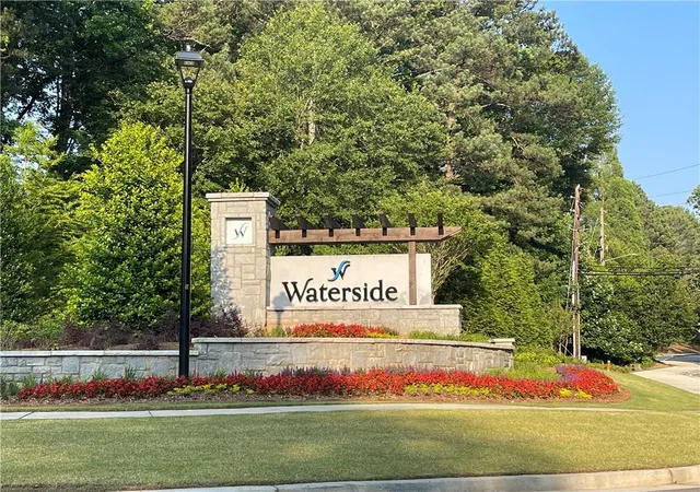 3rd image of 5501 Bandolino Ln, Peachtree Corners, GA 30092 | MLS# 7699516