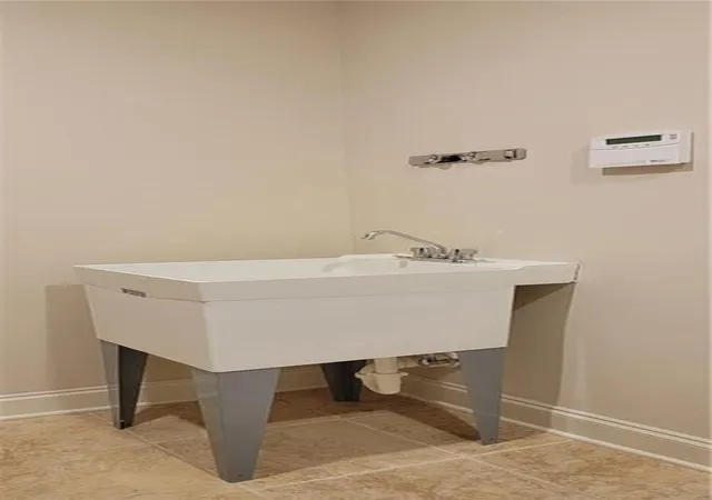 2nd image of 4565 Flycatcher Dr, Alpharetta, GA 30004
