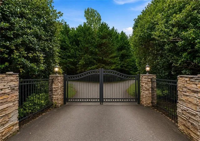 4th image of 4782 Lewis Rd, Powder Springs, GA 30127 | MLS# 7795157
