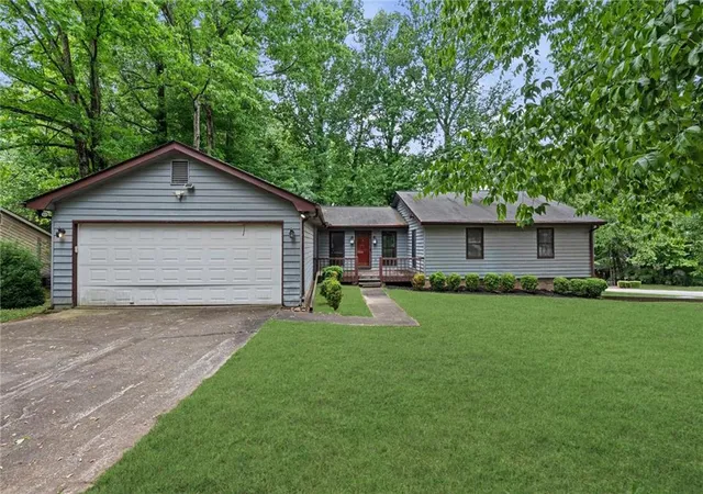 Photo 1 of Sale Pending at 3047 Sanibel Dr, Stone Mountain, GA 30087 | MLS# 7762533 | Listing updated on 2026-09-18