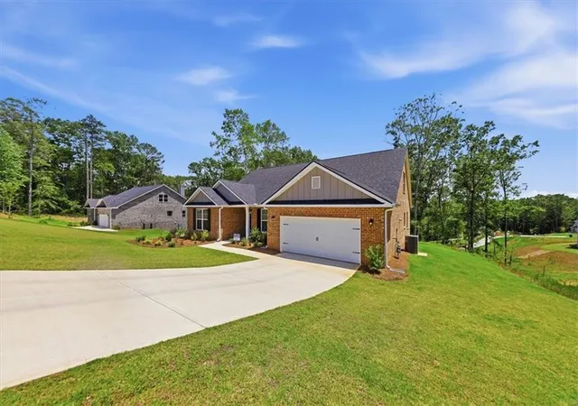 Photo 2 of Sale Pending at 3385 Trevi Trl, Douglasville, GA 30135 | MLS# 7791173 | Listing updated on 2026-08-20